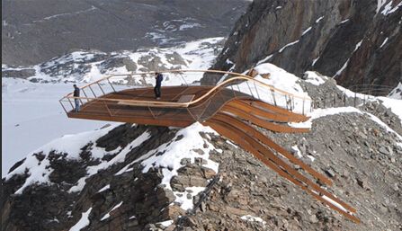 蒂罗尔山顶观景台