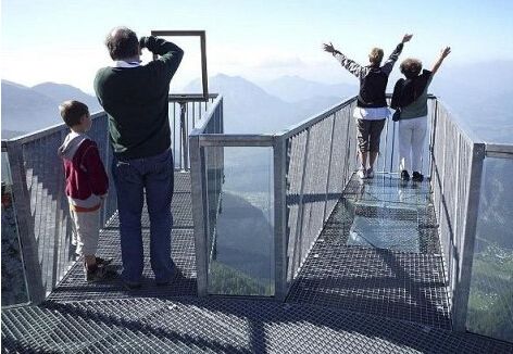 钢格栅板搭建五指观景台