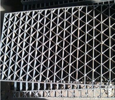 米字形钢格板